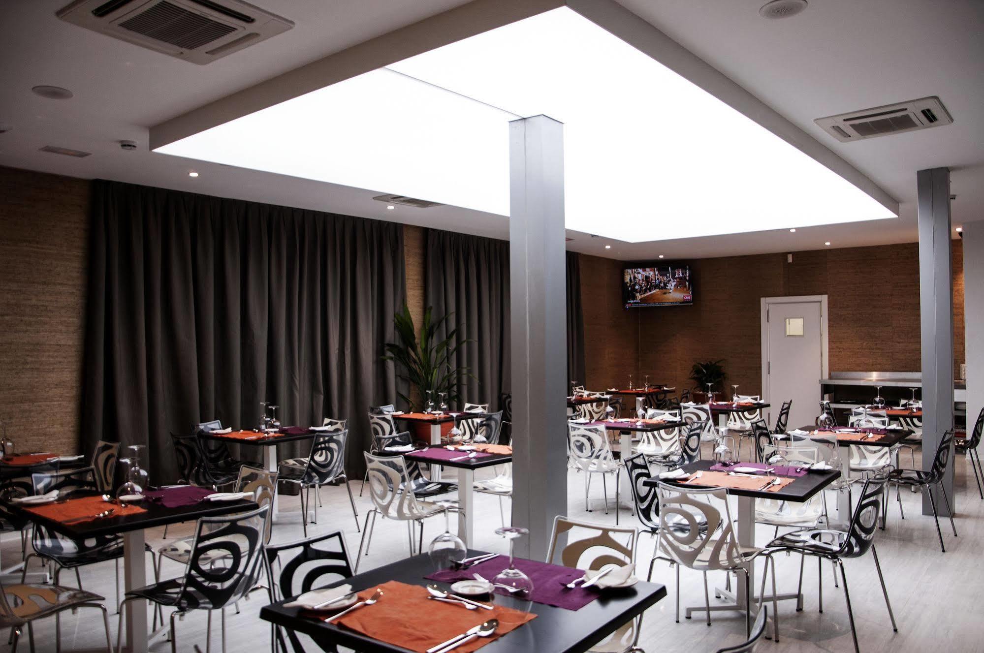 Sv Chrome Otel Abuja Dış mekan fotoğraf