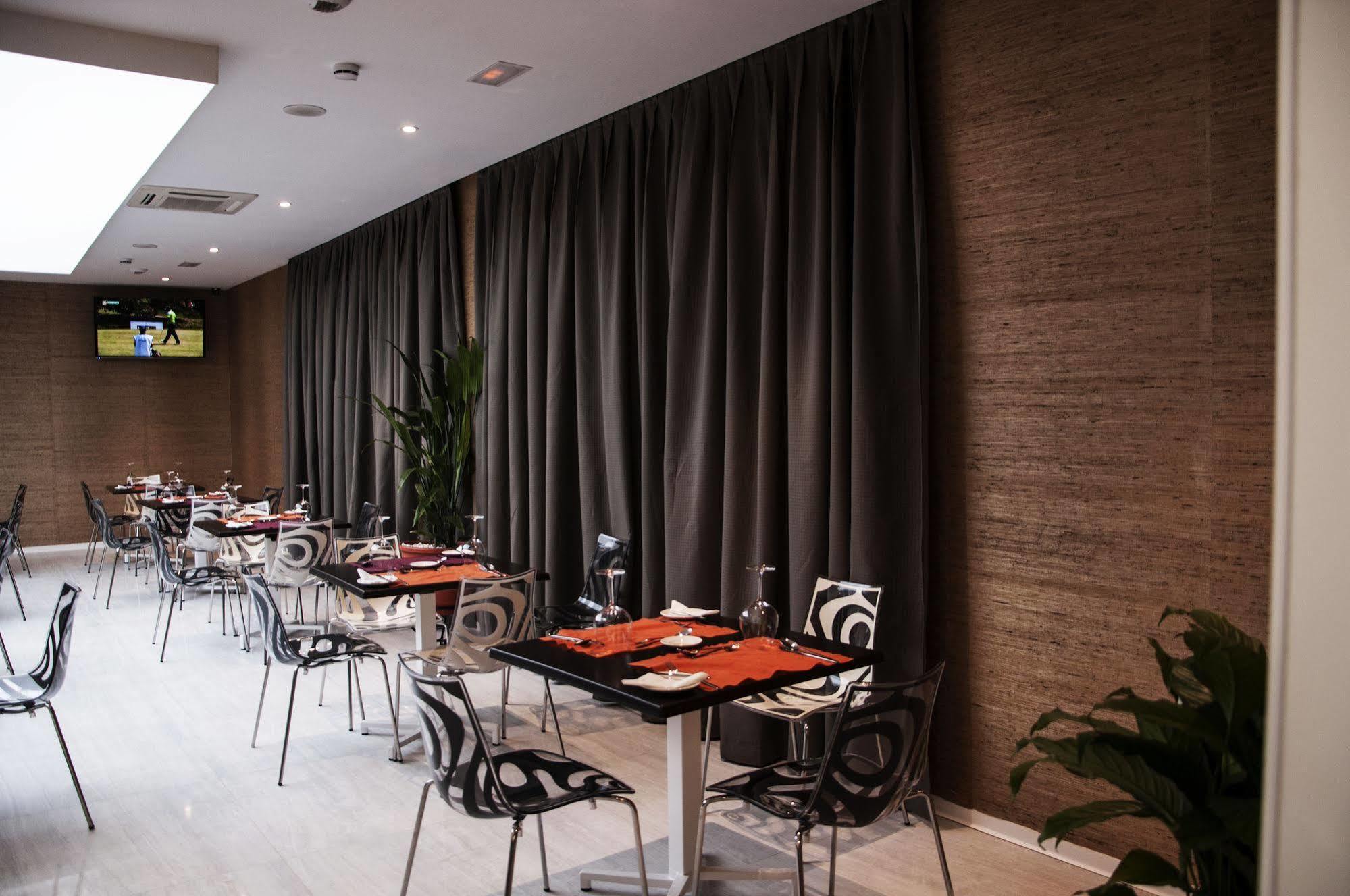 Sv Chrome Otel Abuja Dış mekan fotoğraf